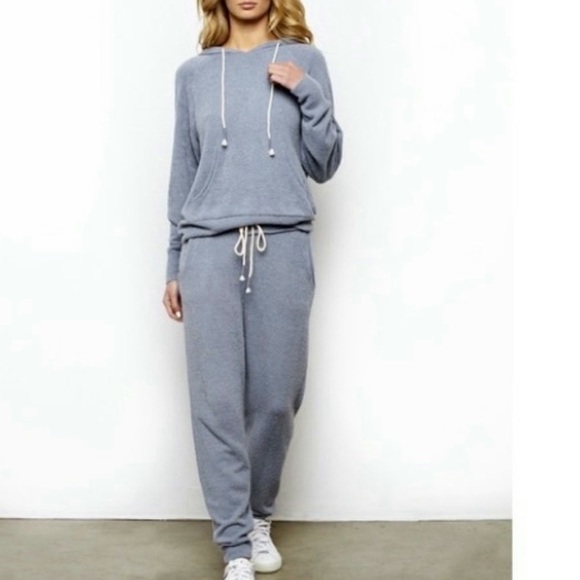 Last Pair NWT Young Fabulous Broke Hi Rise Fuzzy Jogger - Picture 8 of 11